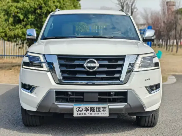 Фотография автомобиля — Nissan Patrol
