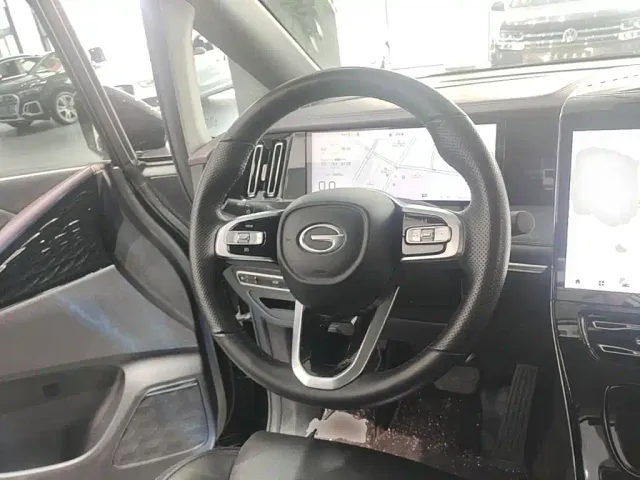 GAC Trumpchi M8 — Фото автомобиля 10