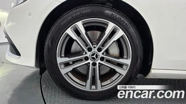 Mercedes-Benz E-Class E-класс W213 E350 4MATIC Avantgarde — Фото автомобиля 5