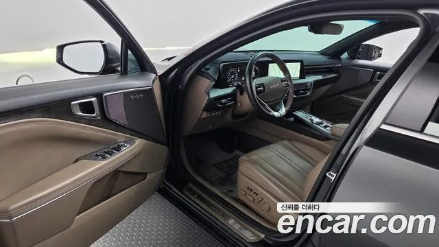 Kia K8 Hybrid — Фото автомобиля 15