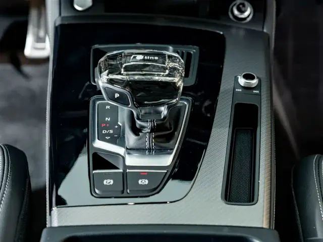 Audi Q5L — Фото автомобиля 15