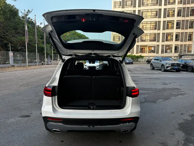 Mercedes-Benz GLB-Class — Фото автомобиля 10