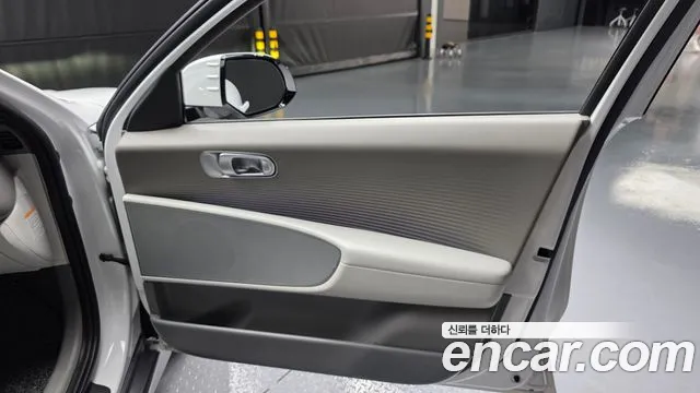 Hyundai Ioniq6 — Фото автомобиля 21