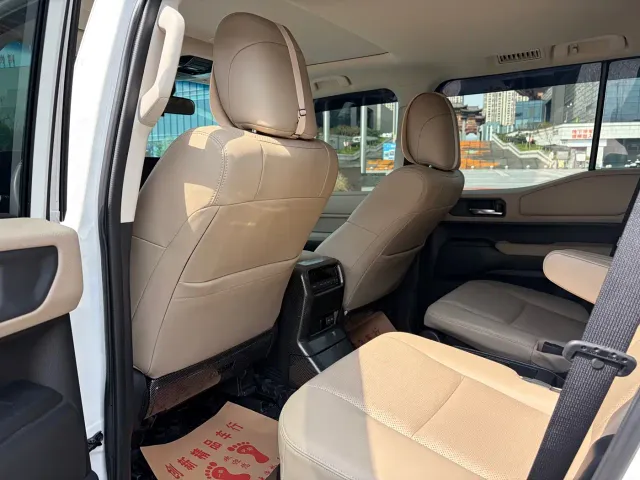 Toyota Prado 2024 2.4T All-Round TX Edition 6-Seater — Фото автомобиля 7