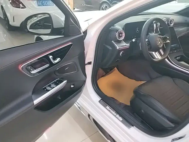 Mercedes-Benz C-Class — Фото автомобиля 15