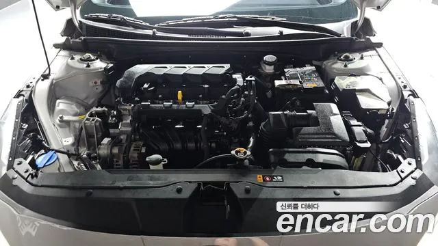 Hyundai Avante CN7 — Фото автомобиля 6