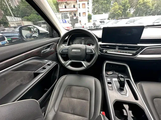 Haval H6 — Фото автомобиля 9