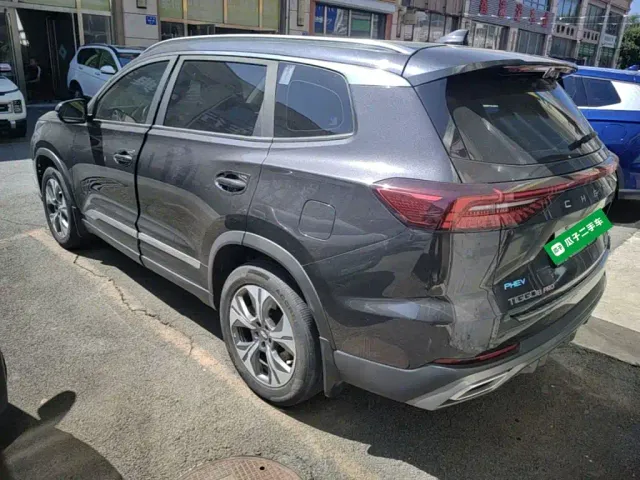 Chery Tiggo 8 PRO EV — Фото автомобиля 4
