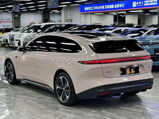 Nio ET5 Touring — Фото автомобиля 5