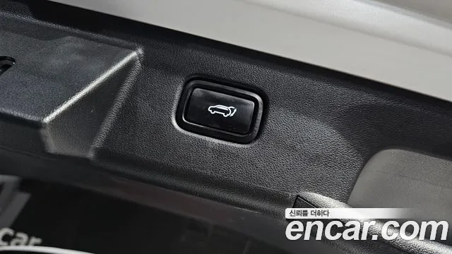 Hyundai Tucson Tucson (NX4) Бензин 1.6 турбо 2WD — Фото автомобиля 20