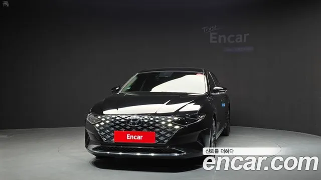 Hyundai Grandeur Grandeur (New) — Фото автомобиля 3