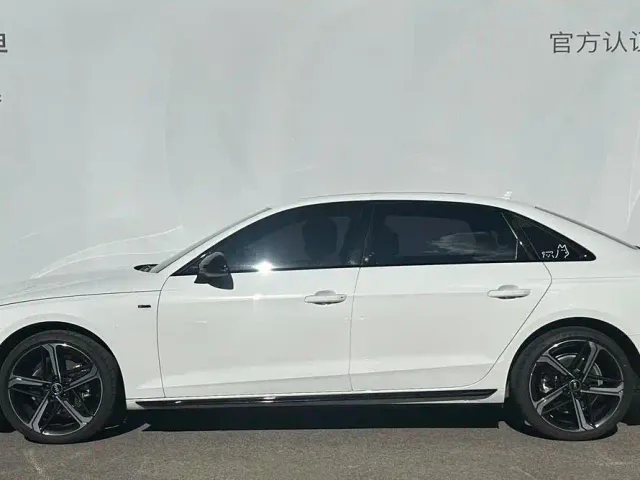 Audi A4L — Фото автомобиля 4