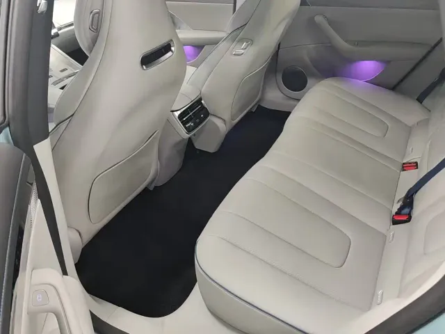 Luxeed S7 — Фото автомобиля 6