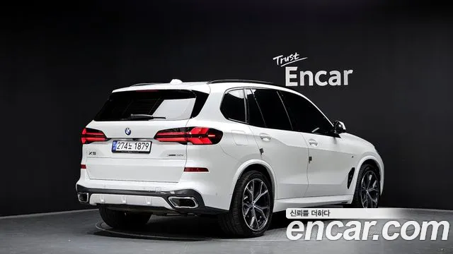 BMW X5 xDrive 40i M Sport — Фото автомобиля 2
