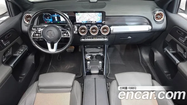 Mercedes-Benz EQB X243 — Фото автомобиля 10