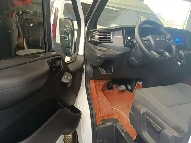 JMC Fushun — Фото автомобиля 15