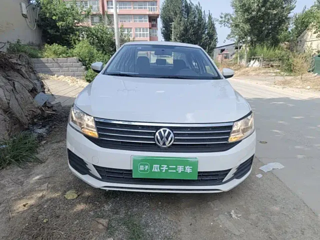 Volkswagen Lavida — Фото автомобиля 2