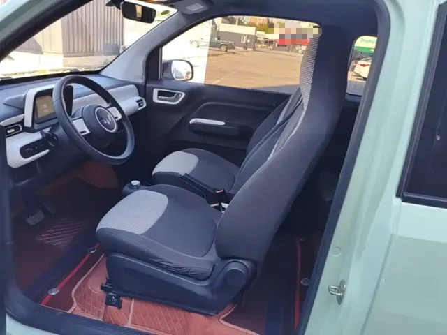 Wuling Hongguang Mini EV — Фото автомобиля 14