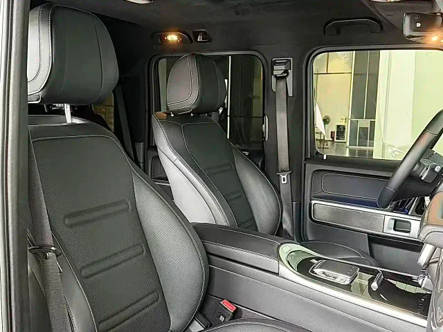 Mercedes-Benz G-Class — Фото автомобиля 17