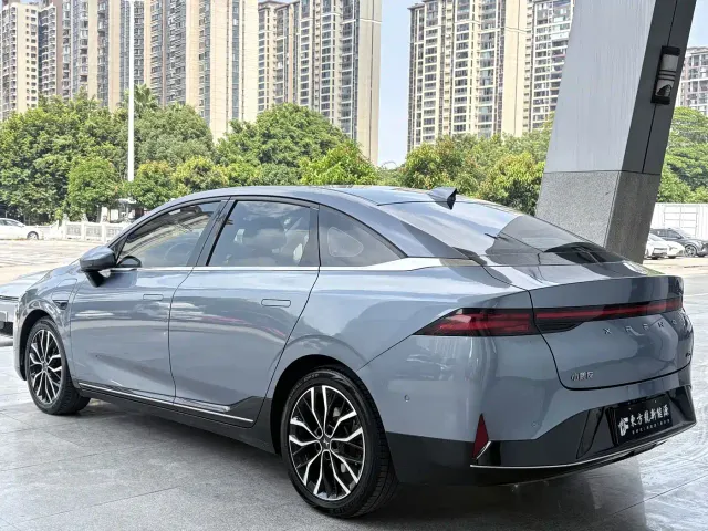 Xpeng P5 — Фото автомобиля 7