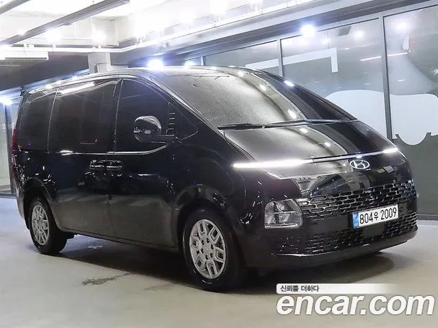 Hyundai Staria — Фото автомобиля 3