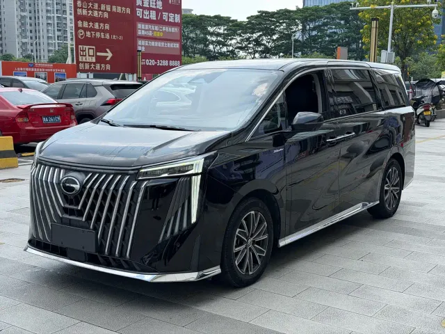 Фотография автомобиля — GAC Trumpchi M8