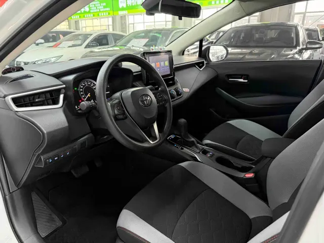 Toyota Corolla — Фото автомобиля 7