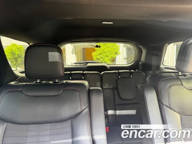 Ford Explorer — Фото автомобиля 5