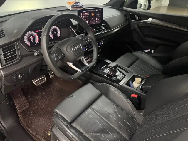 Audi Q5L — Фото автомобиля 10