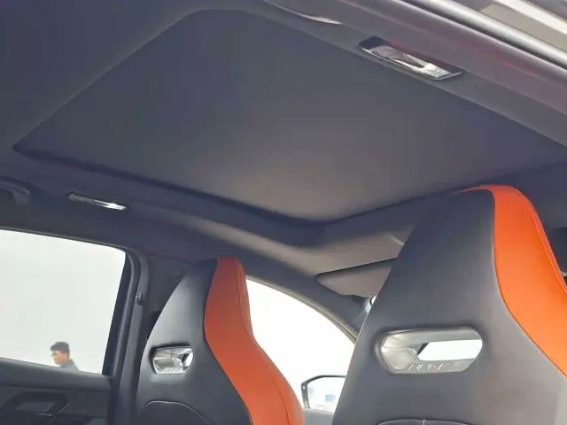 Changan Changan UNI-V 2024 1.5T Deluxe Sport — Фото автомобиля 8