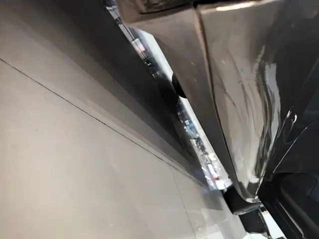 Tesla Model 3 — Фото автомобиля 20