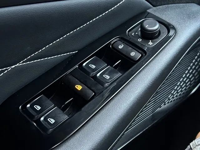 Geely Emgrand — Фото автомобиля 14