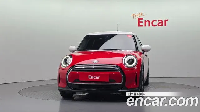 Mini Cooper Cooper 5 дверей Classic — Фото автомобиля 3