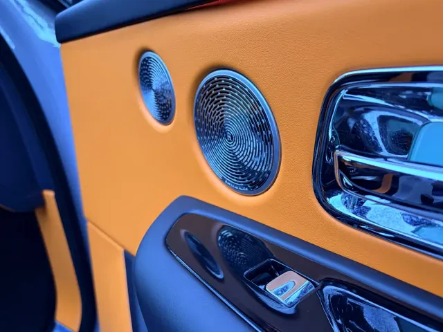 Rolls-Royce Cullinan — Фото автомобиля 14