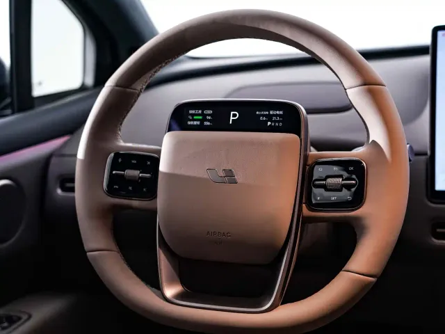 Li Auto i6 — Фото автомобиля 11