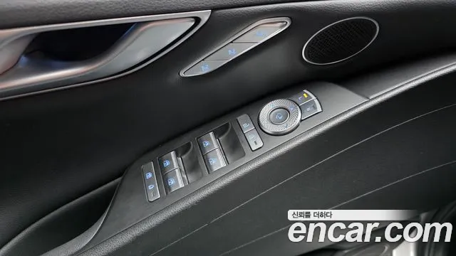 Genesis G80 RG3 — Фото автомобиля 30