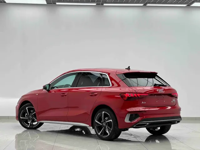 Audi A3 — Фото автомобиля 4
