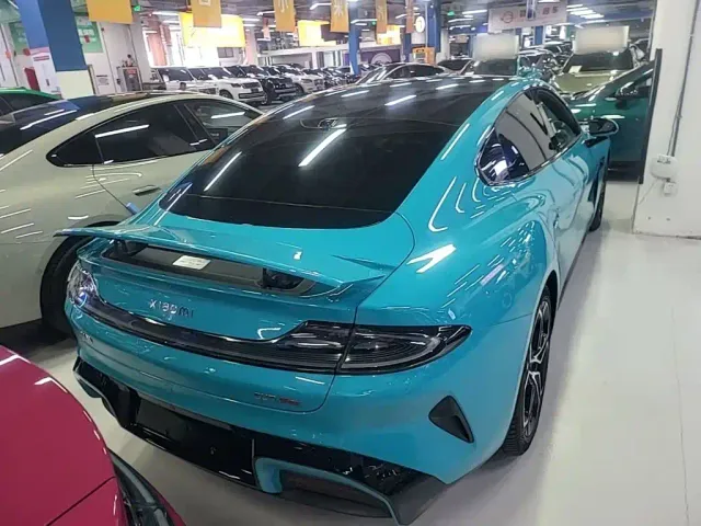 Xiaomi SU7 — Фото автомобиля 5