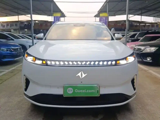 Dongfeng eπ 008 — Фото автомобиля 2