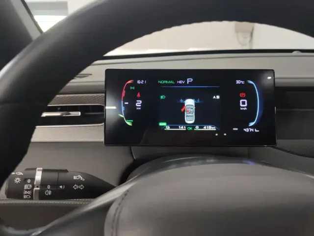 BYD Qin PLUS — Фото автомобиля 2