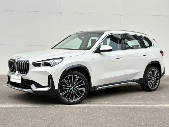 BMW X1 — Фото автомобиля 4