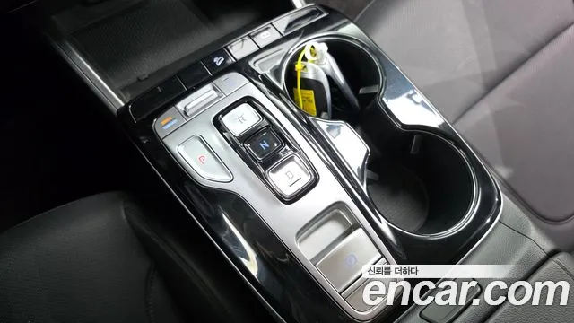 Hyundai Tucson Tucson (NX4) Дизель 2.0 4WD — Фото автомобиля 9