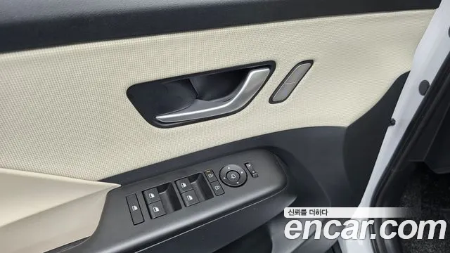 Hyundai Kona SX2 — Фото автомобиля 27