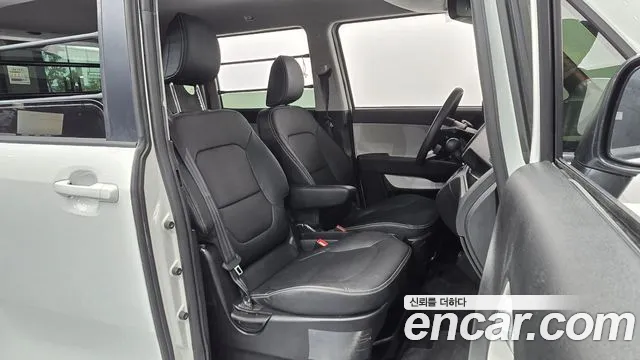 Kia RAY Новый Kia Ray Фургон — Фото автомобиля 11