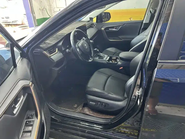 Toyota Wildlander — Фото автомобиля 2
