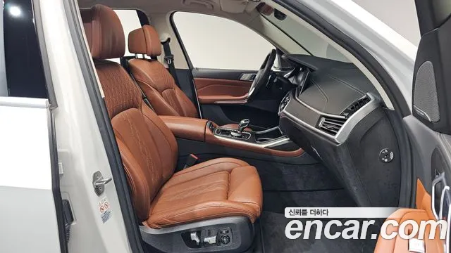 BMW X7 G07 — Фото автомобиля 16