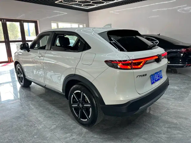 Honda Vezel — Фото автомобиля 4