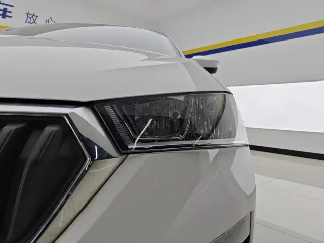 Škoda Rapid 2019 Facelift 1.5L Automatic Standard Version China VI — Фото автомобиля 5
