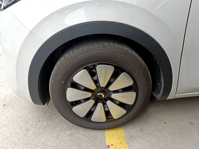 Wuling Bingo — Фото автомобиля 22