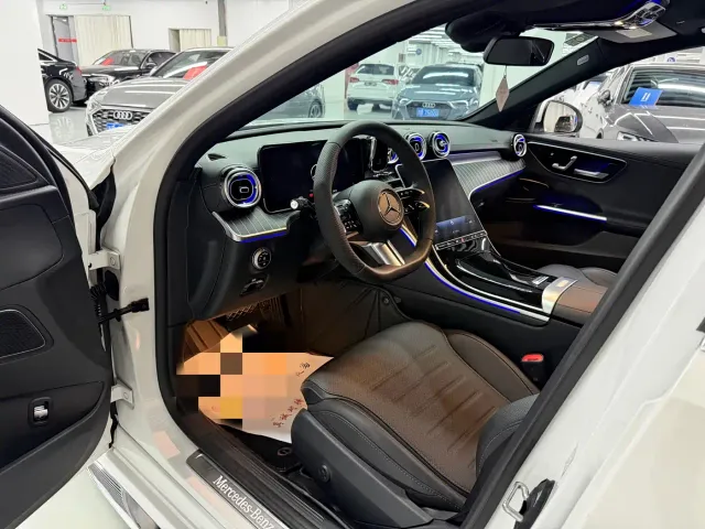 Mercedes-Benz C-Class — Фото автомобиля 5